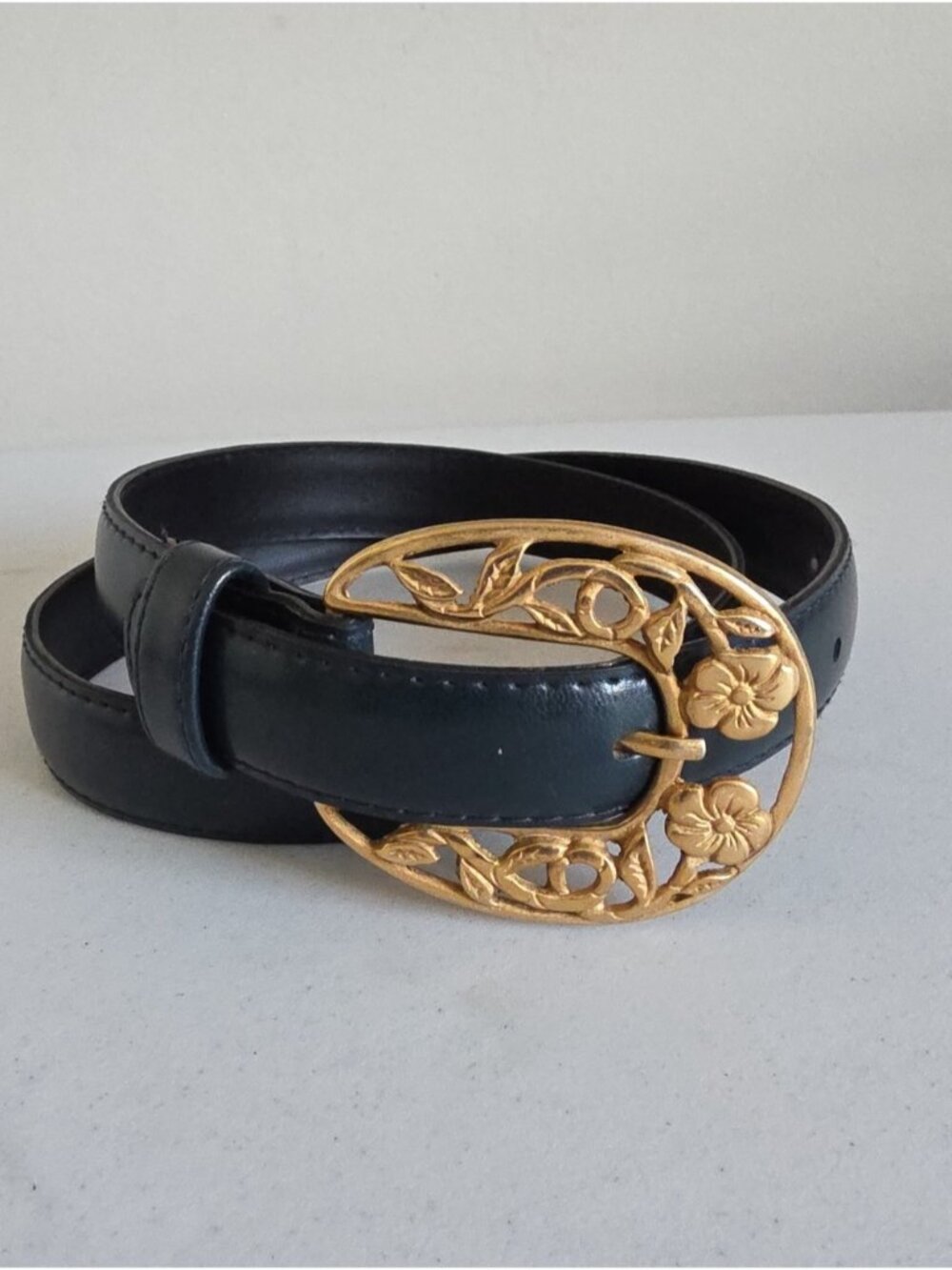 TABI | Navy Blue Leather Belt Floral Buckle Sz M